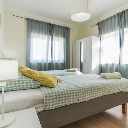Beach Avenue Apartment เฟอร์เรล ภายนอก รูปภาพ