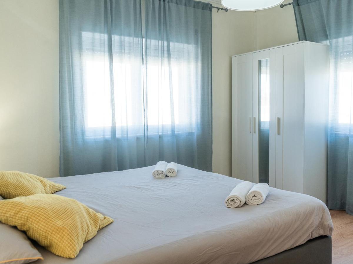 Beach Avenue Apartment เฟอร์เรล ภายนอก รูปภาพ